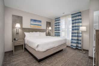 Hotel Lighthouse Suites, Bwsc By Best Western photo 5
