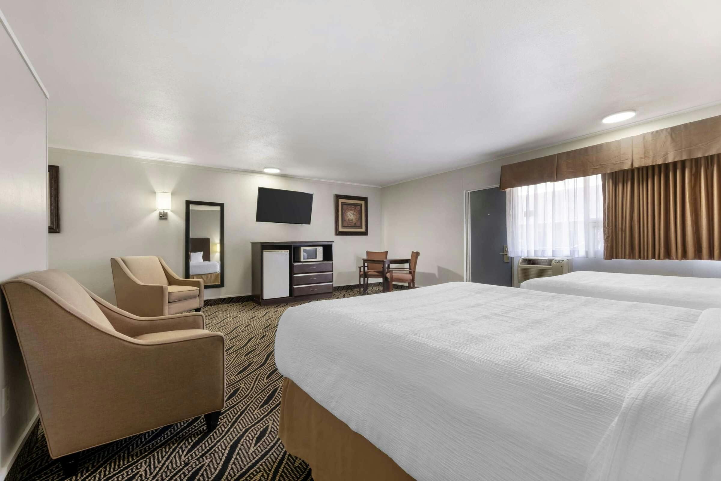 Hotel Best Western Red Carpet Inn photo 1