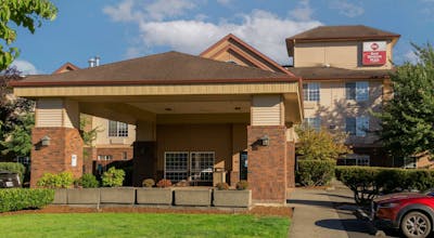 Best Western Plus Park Place Inn & Suites