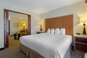 Hotel Best Western Plus Park Place Inn & Suites photo 1