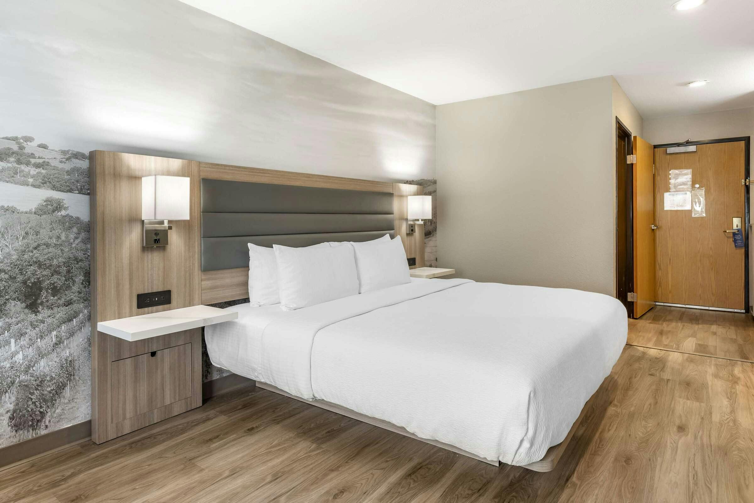 Hotel Best Western Plus Vineyard Inn photo 2