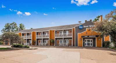 Best Western Designer Inn & Suites