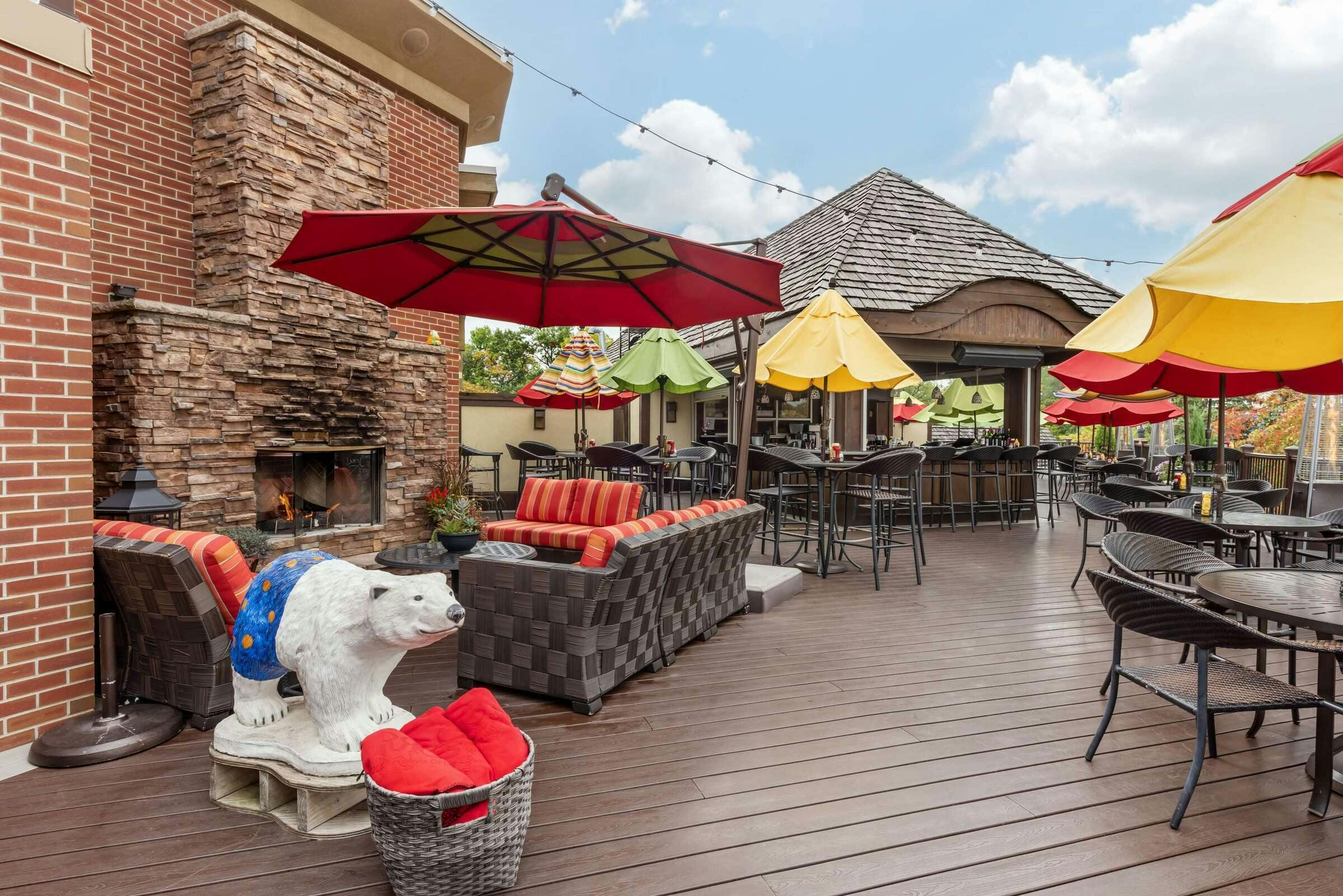 Hotel Best Western Plus White Bear Country Inn photo 2