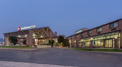 Best Western Plus Cottontree Inn