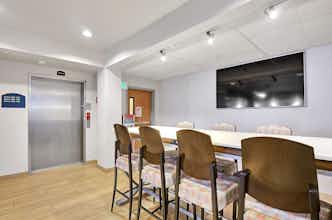 Hotel Best Western Plus Navigator Inn & Suites photo 3