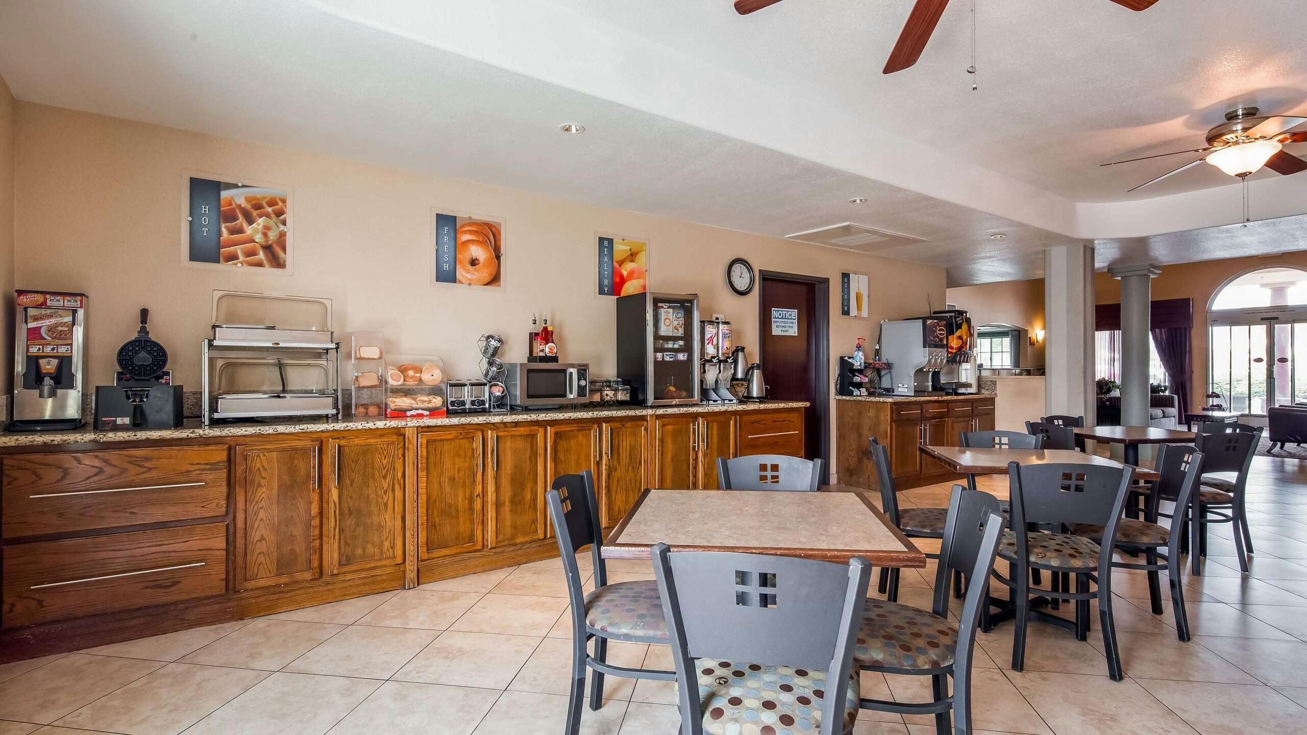 Hotel Best Western Plus Main Street Inn photo 4