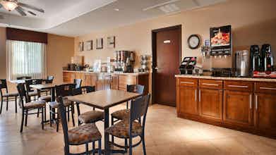 Hotel Best Western Plus Main Street Inn photo 5