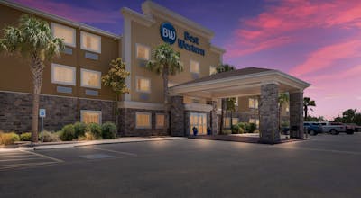 Best Western North Bryant Inn