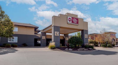 Best Western Plus Dubuque Hotel & Conference Center