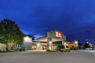 Hotel Best Western Plus Dubuque Hotel & Conference Center photo 1