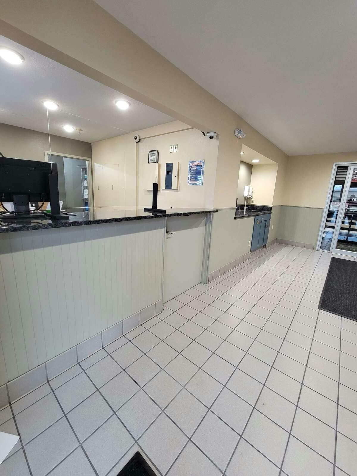 Hotel Sure Stay Plus Hotel By Best Western Grand Island photo 1