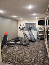 Hotel Sure Stay Plus Hotel By Best Western Grand Island photo 4