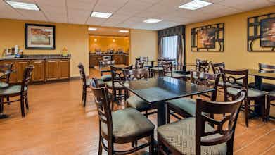 Hotel Best Western Plus Parkway Hotel photo 2