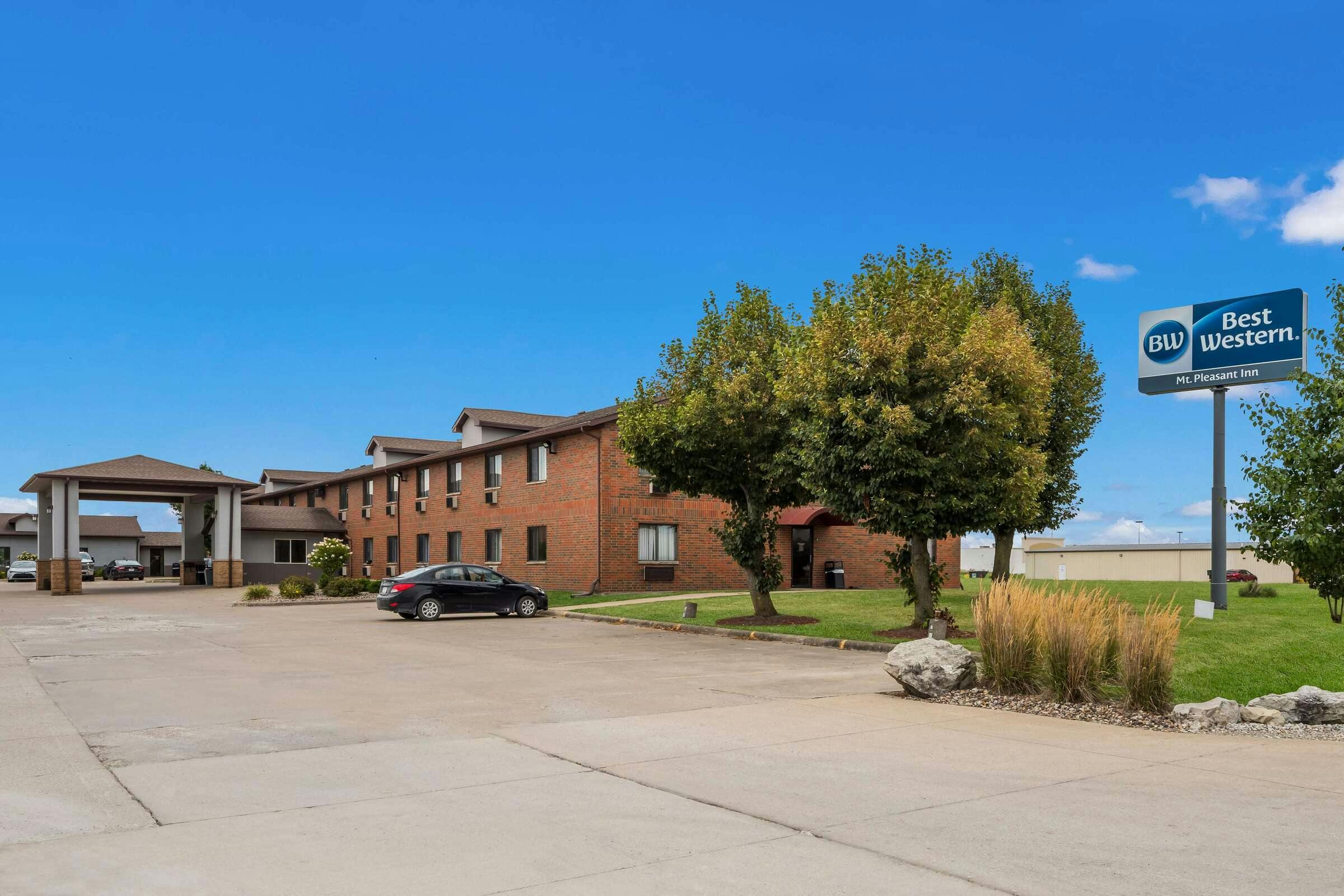 Hotel Best Western Mt. Pleasant Inn photo 5