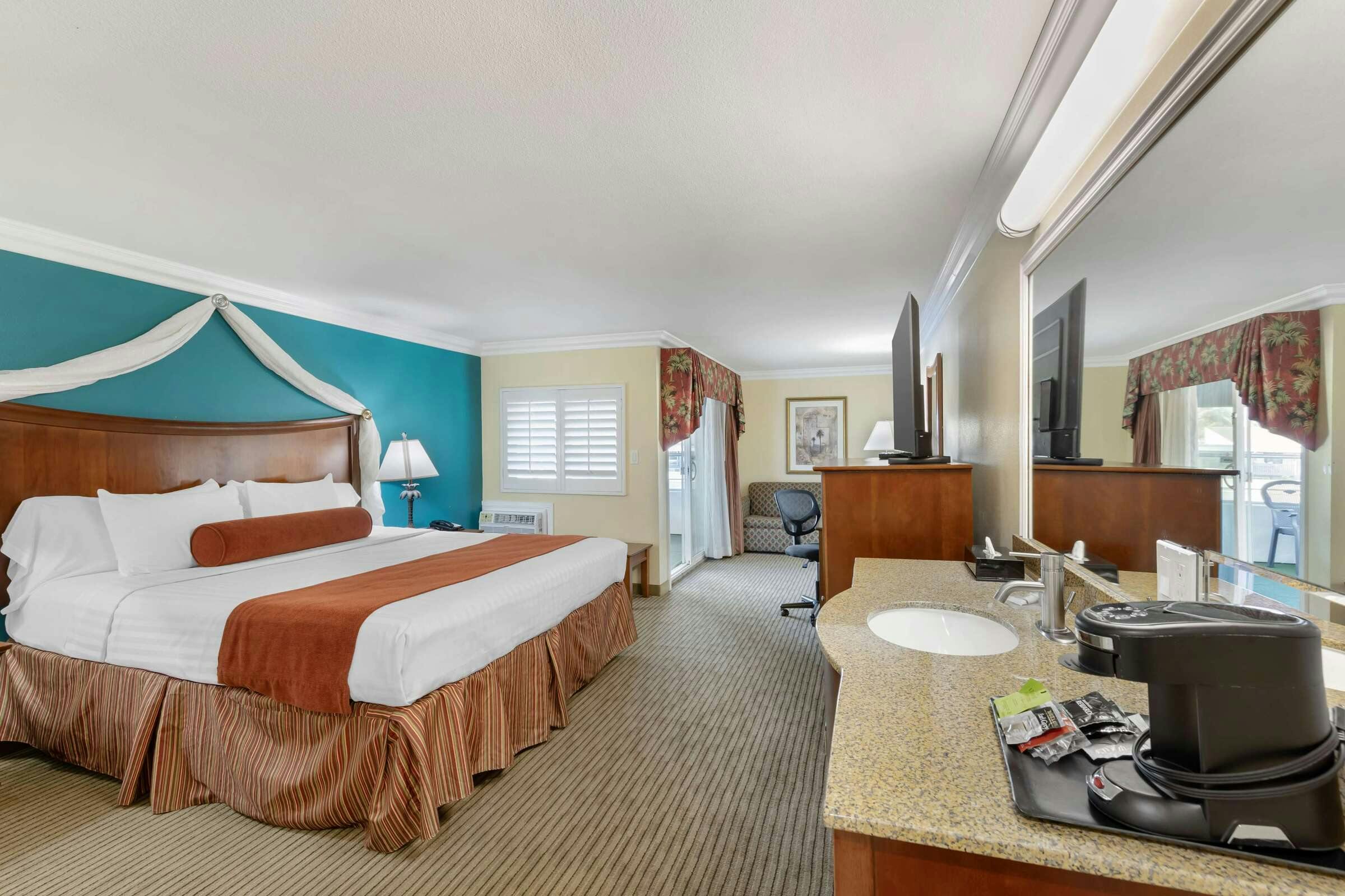 Hotel Best Western Harbour Inn & Suites photo 4