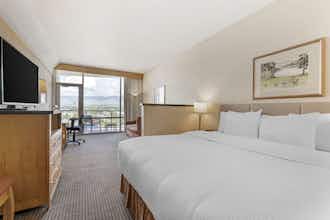 Hotel Best Western Plus Kelowna Hotel & Suites photo 3