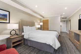 Hotel Best Western Plus Kelowna Hotel & Suites photo 5