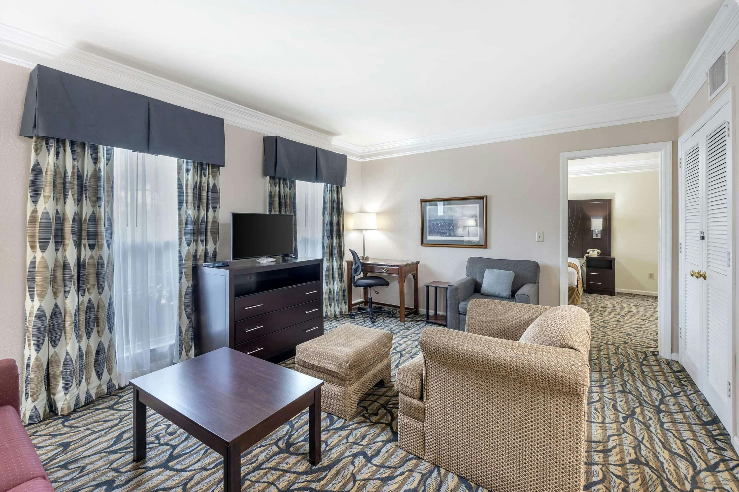 Hotel Best Western Spring Hill Inn & Suites photo 5