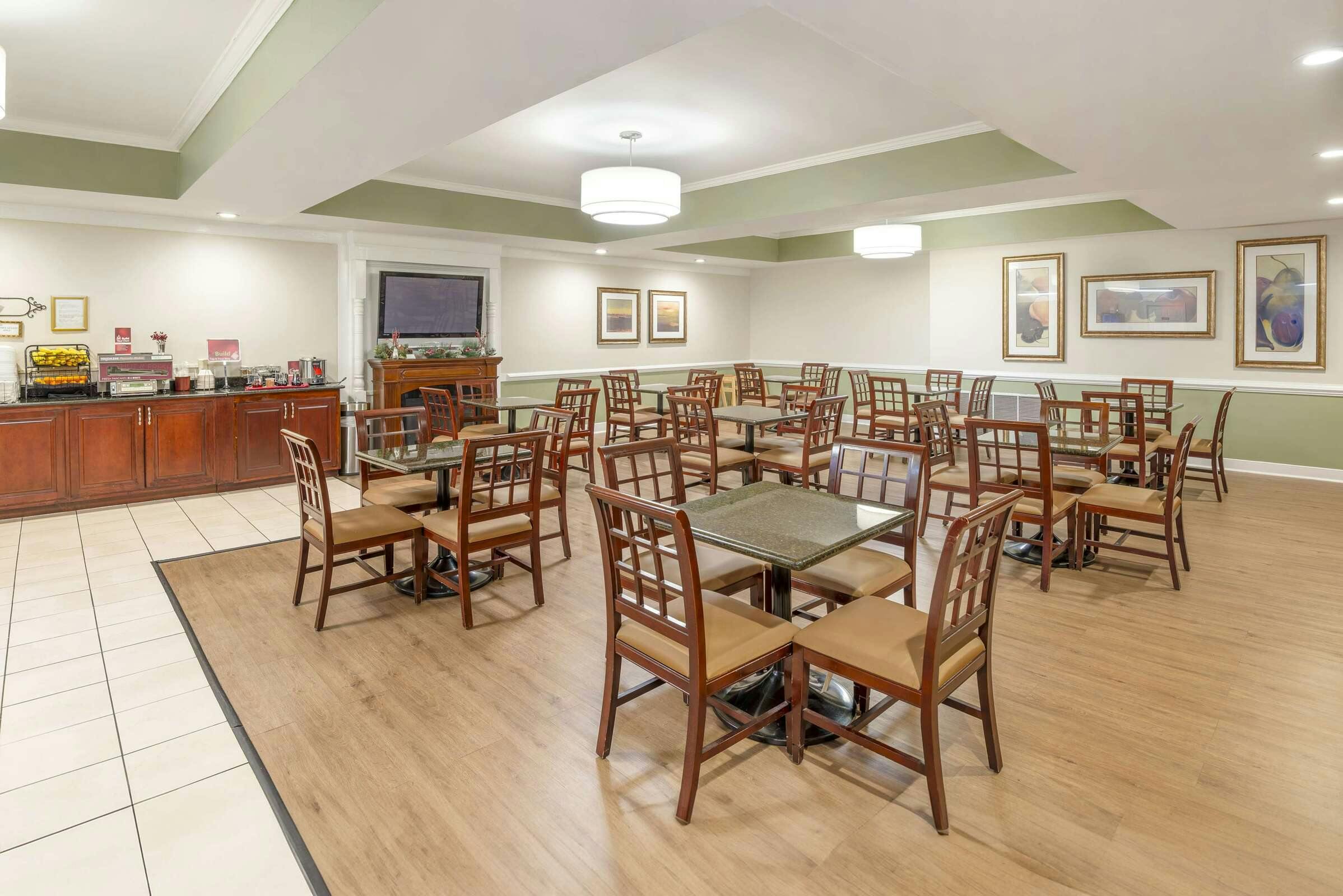 Hotel Best Western Plus Governor's Inn photo 5