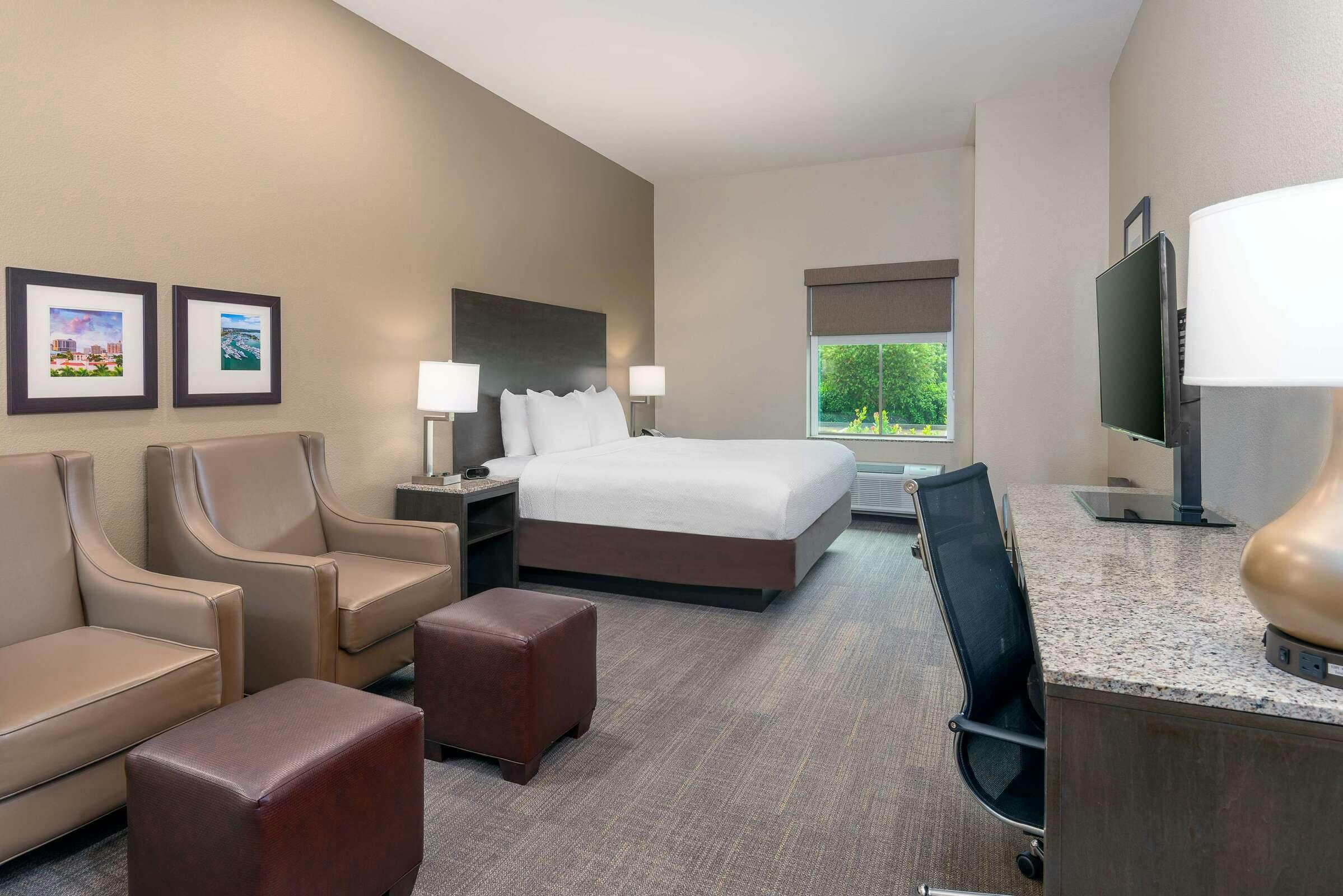 Hotel Ameniti Bay, Bw Signature Collection photo 4