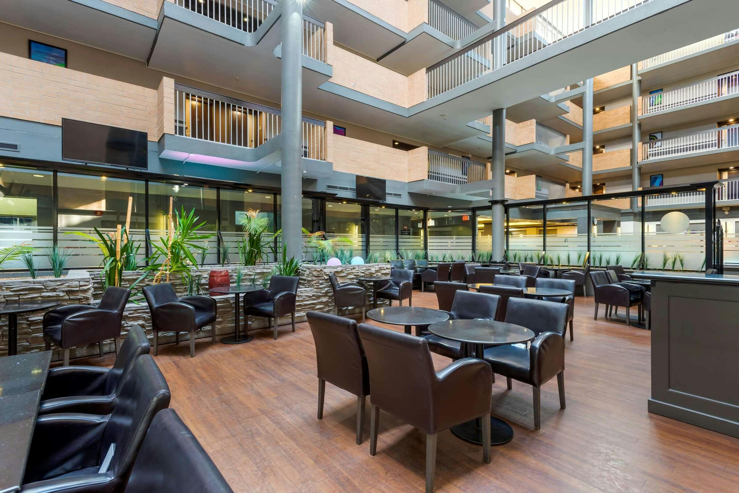 Hotel Best Western Village Park Inn photo 4