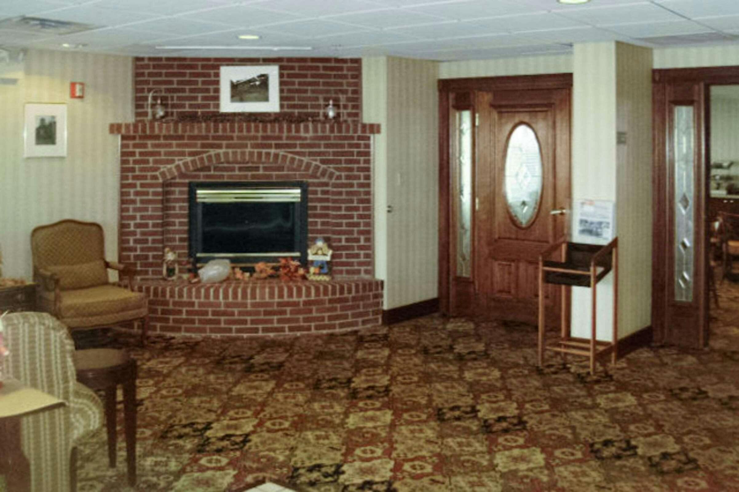 Hotel Sure Stay By Best Western Grayson photo 3