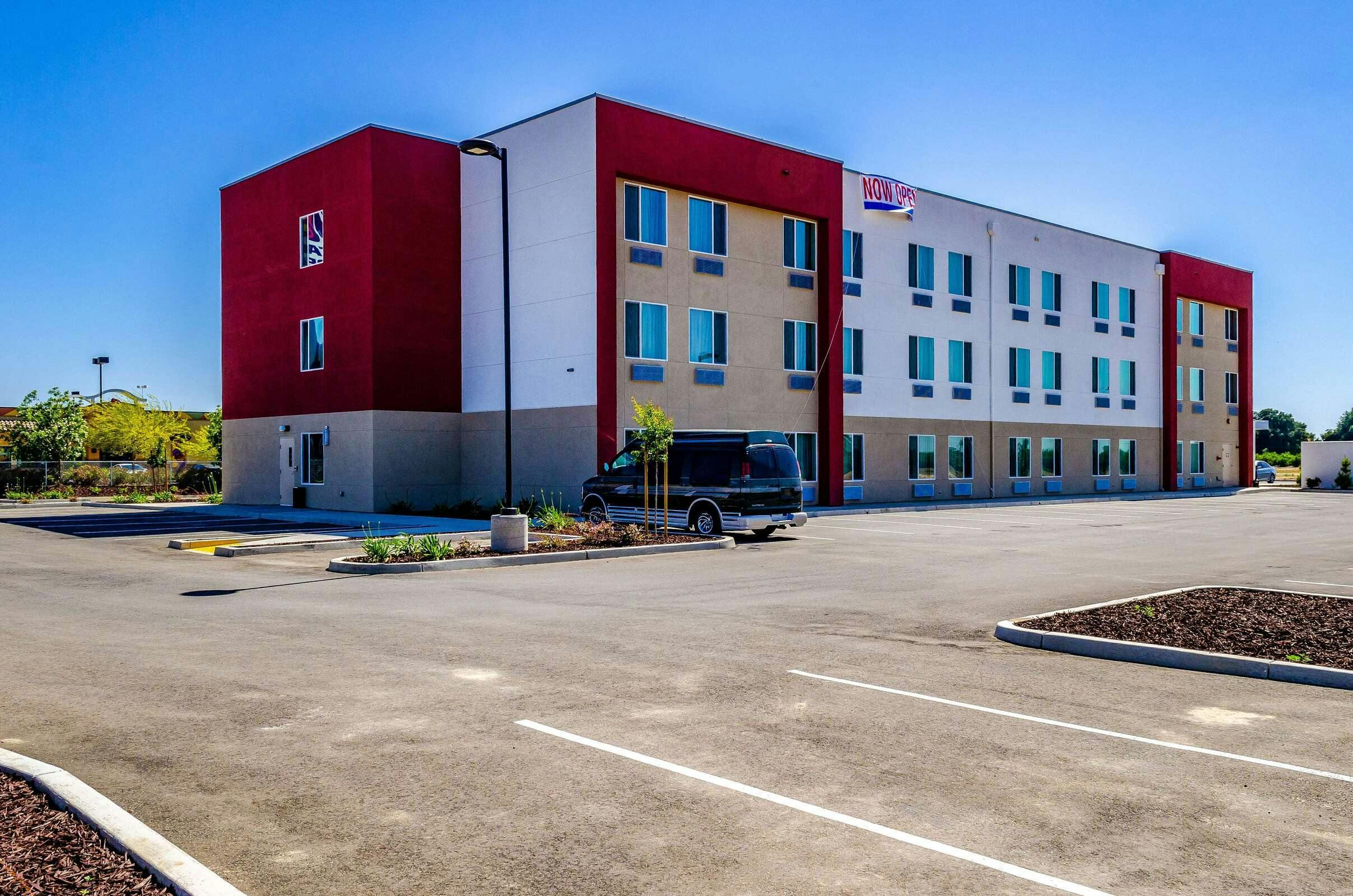 Hotel Sure Stay By Best Western Livingston Merced County photo 1