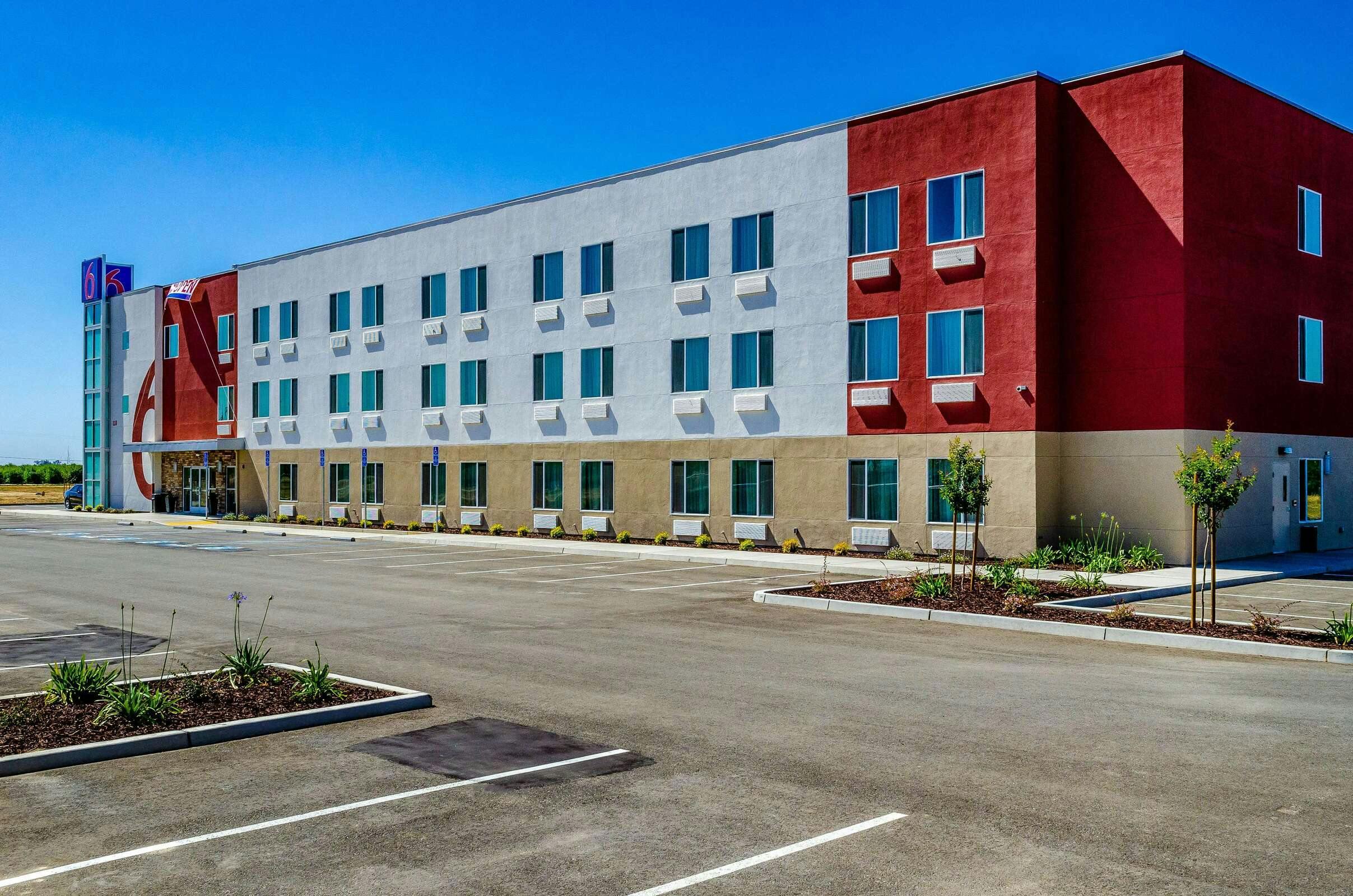 Hotel Sure Stay By Best Western Livingston Merced County photo 2