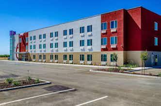 Hotel Sure Stay By Best Western Livingston Merced County photo 2