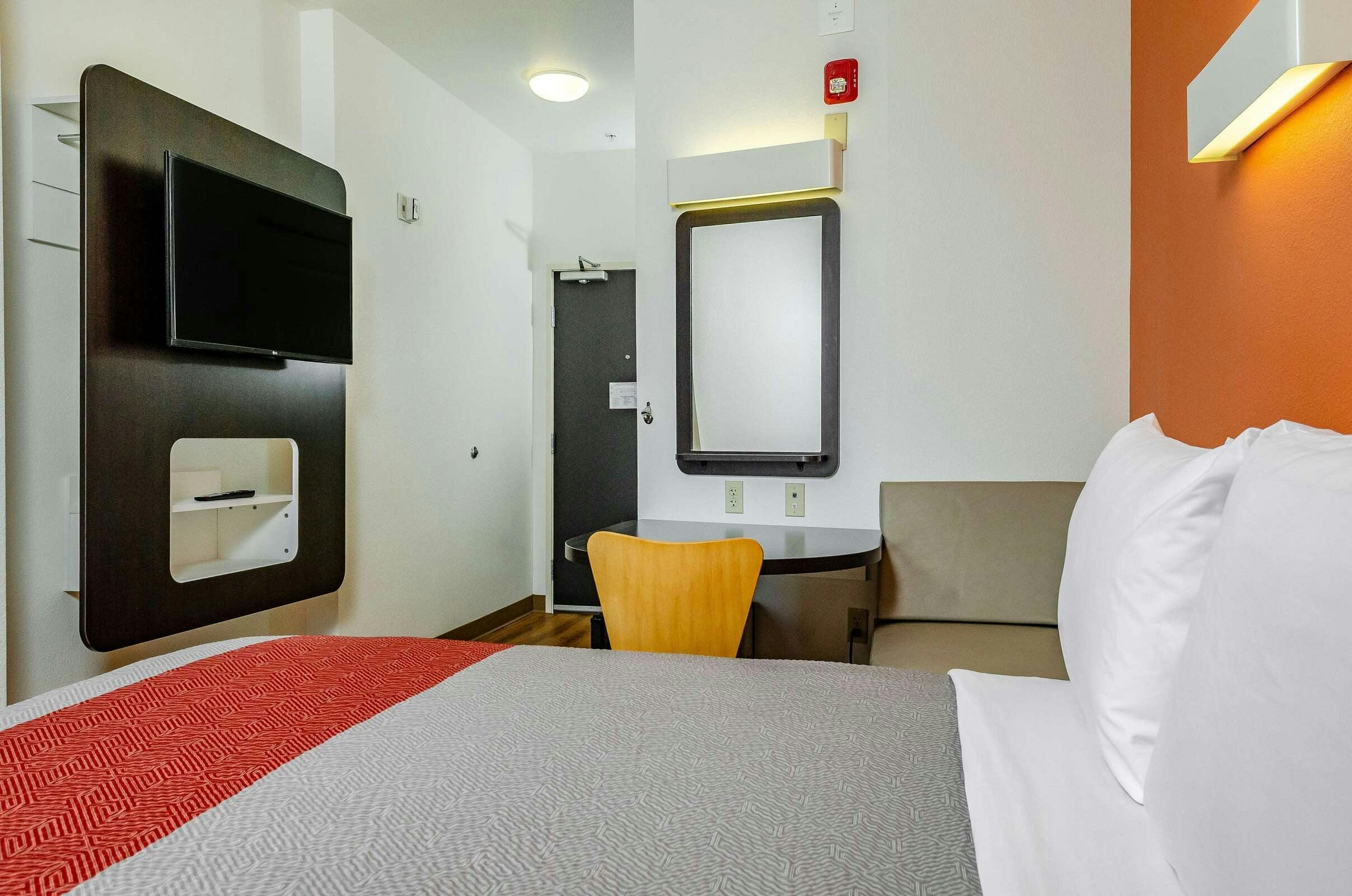 Hotel Sure Stay By Best Western Livingston Merced County photo 4