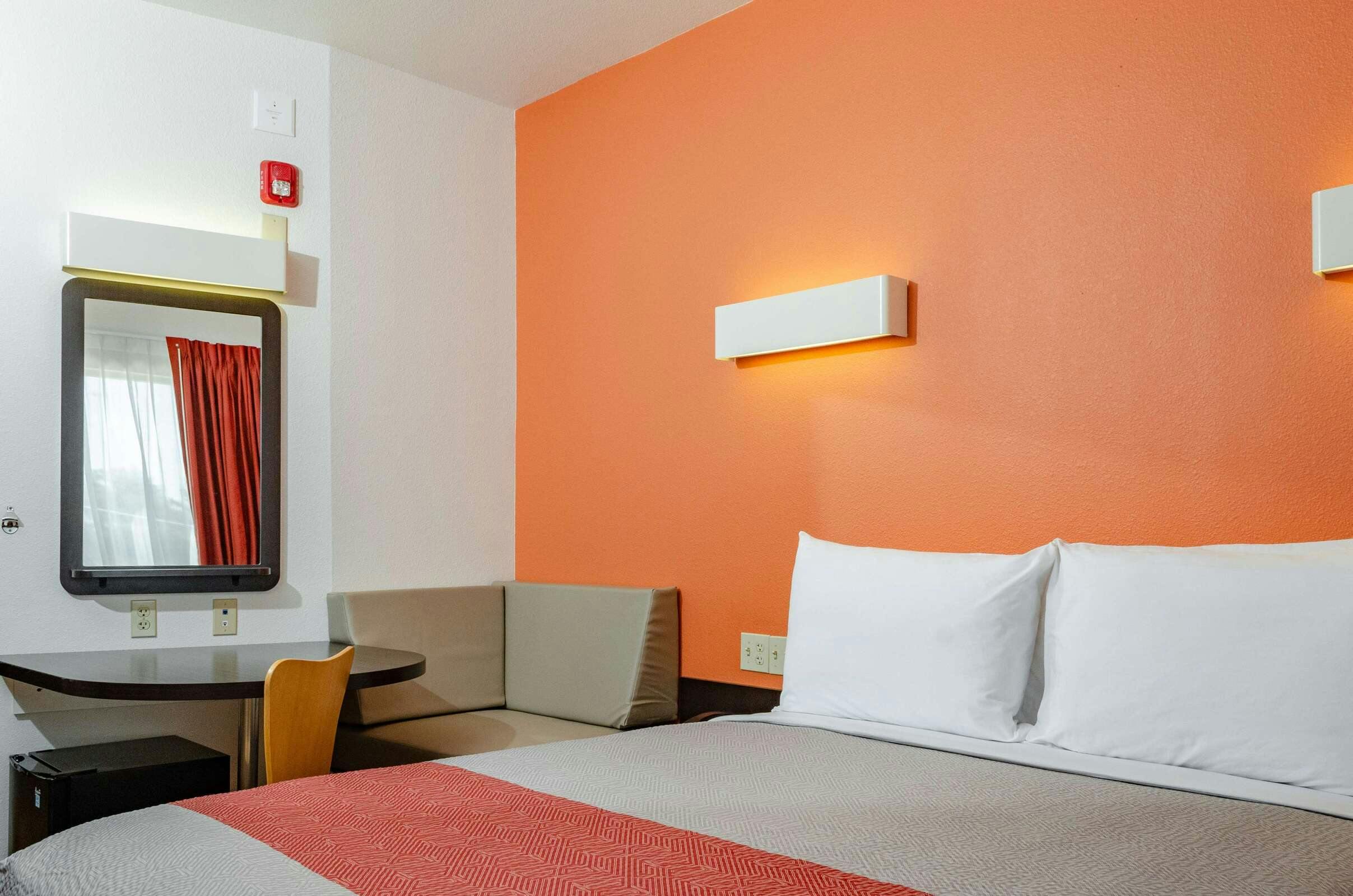 Hotel Sure Stay By Best Western Livingston Merced County photo 5