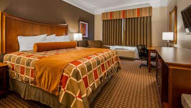 Hotel Best Western Plus Easton Inn & Suites photo 2