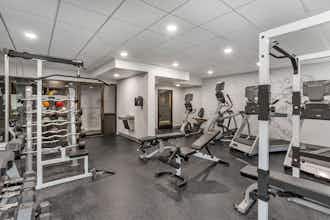 Hotel Best Western Plus Heritage Rail Inn & Suites photo 3