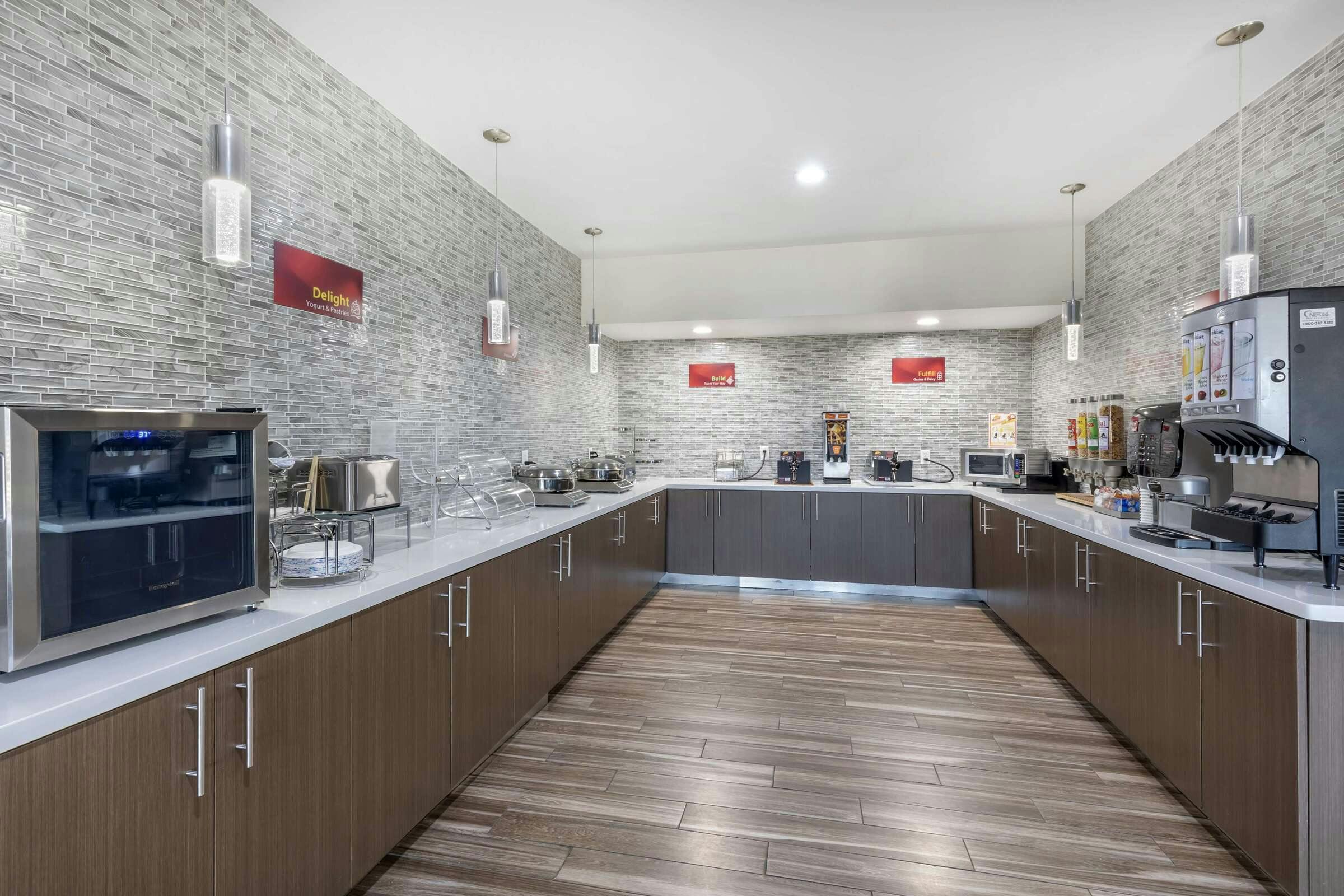 Hotel Best Western Plus Mansfield Inn & Suites photo 2