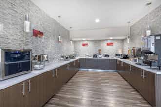 Hotel Best Western Plus Mansfield Inn & Suites photo 2