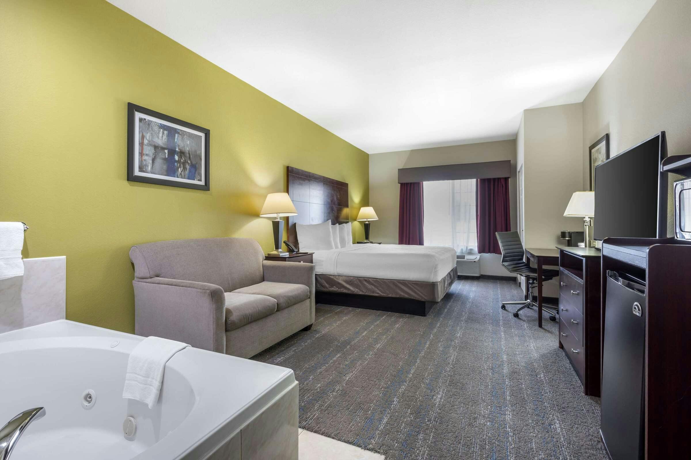 Hotel Best Western Plus Mansfield Inn & Suites photo 4