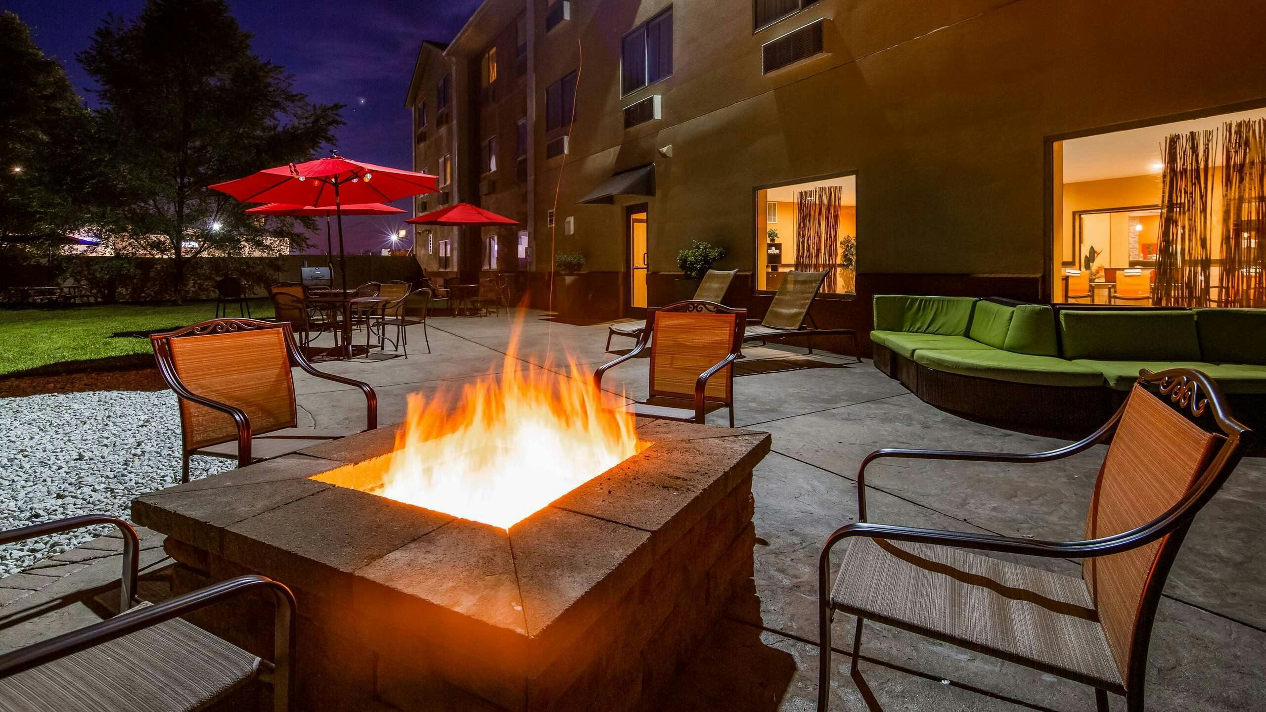 Hotel Best Western Plus Whitewater Inn photo 1