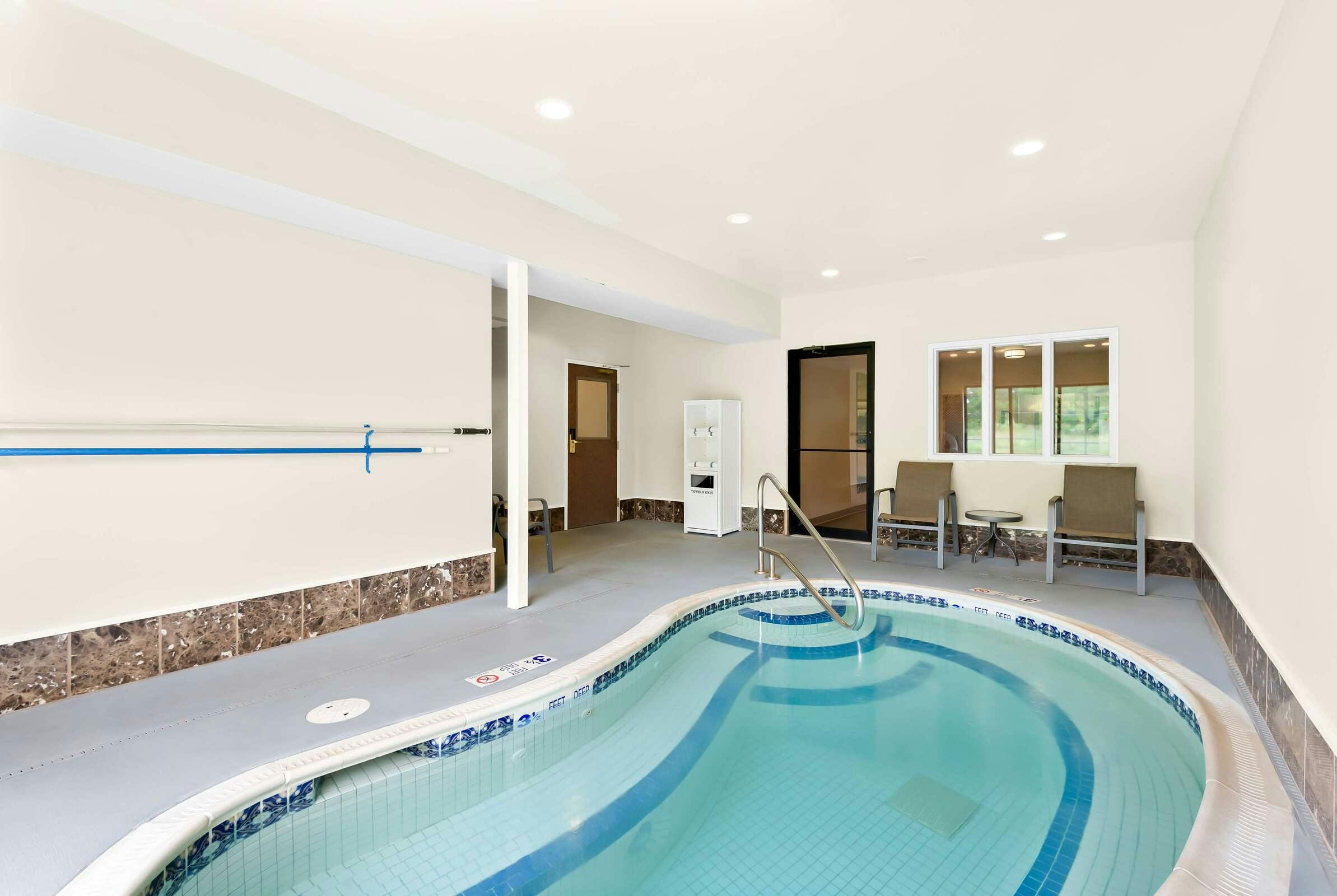 Hotel Best Western Palmyra Inn & Suites photo 5