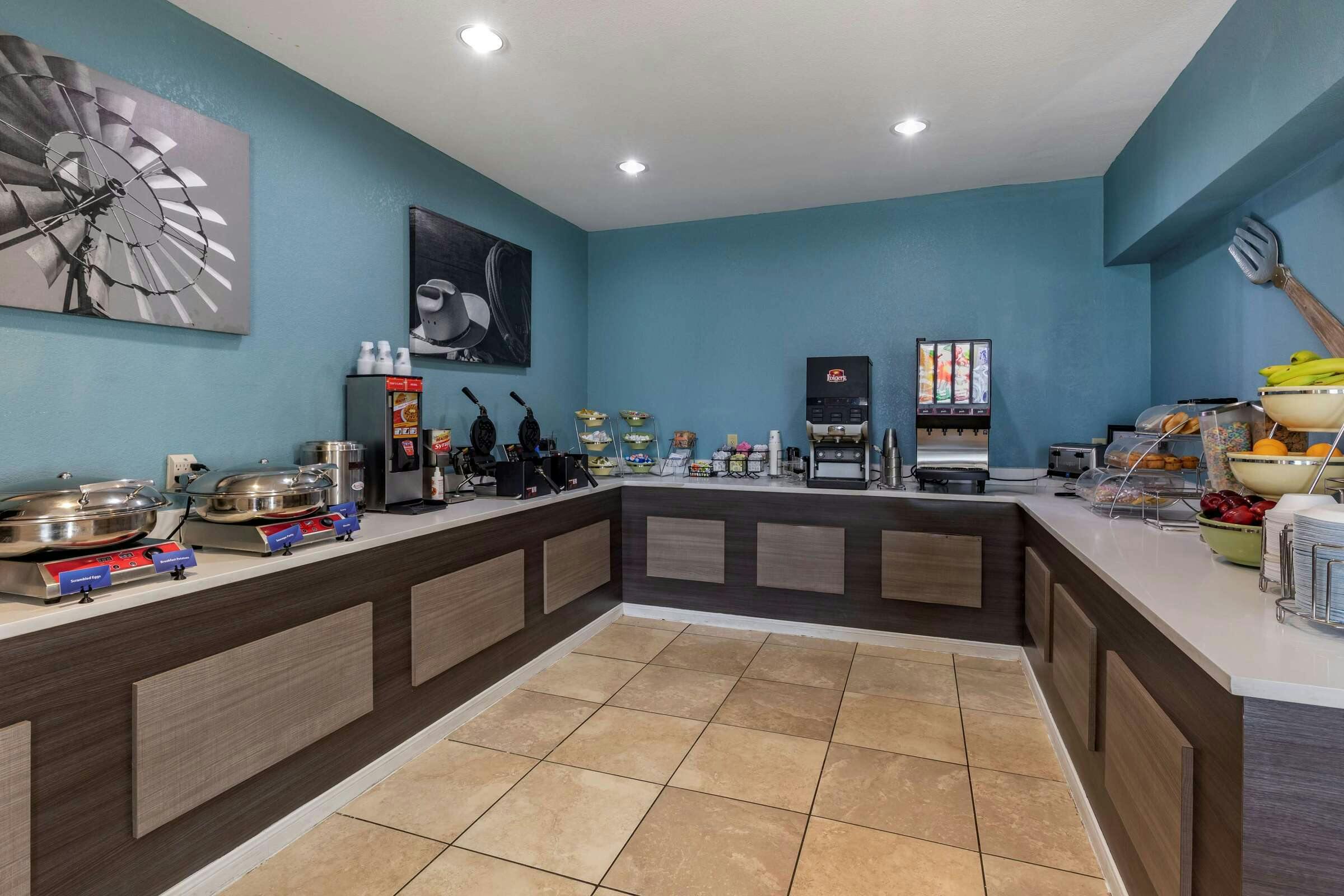 Hotel Best Western Palo Duro Canyon Inn & Suites photo 3