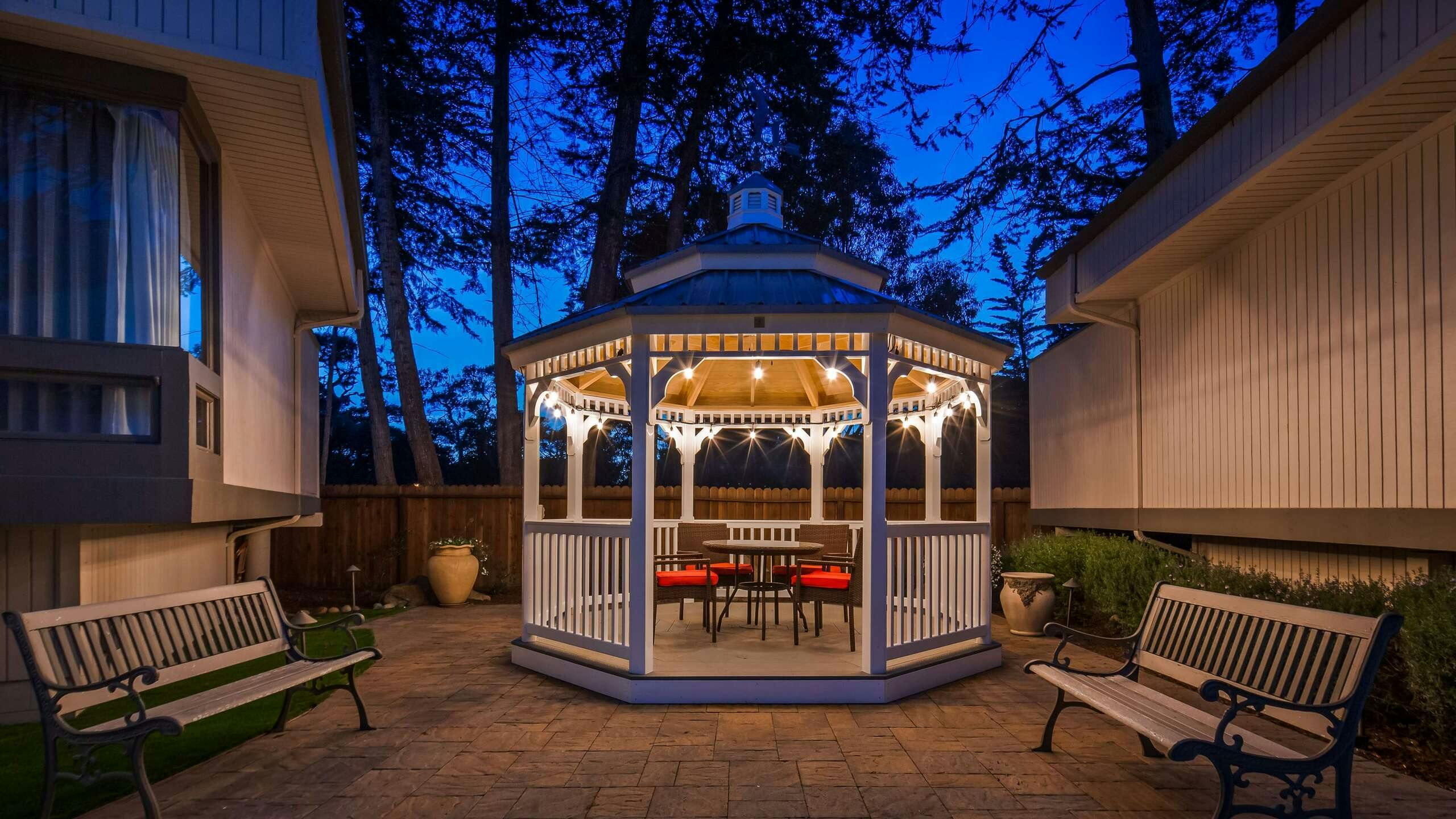 Hotel Best Western The Inn & Suites Pacific Grove photo 2