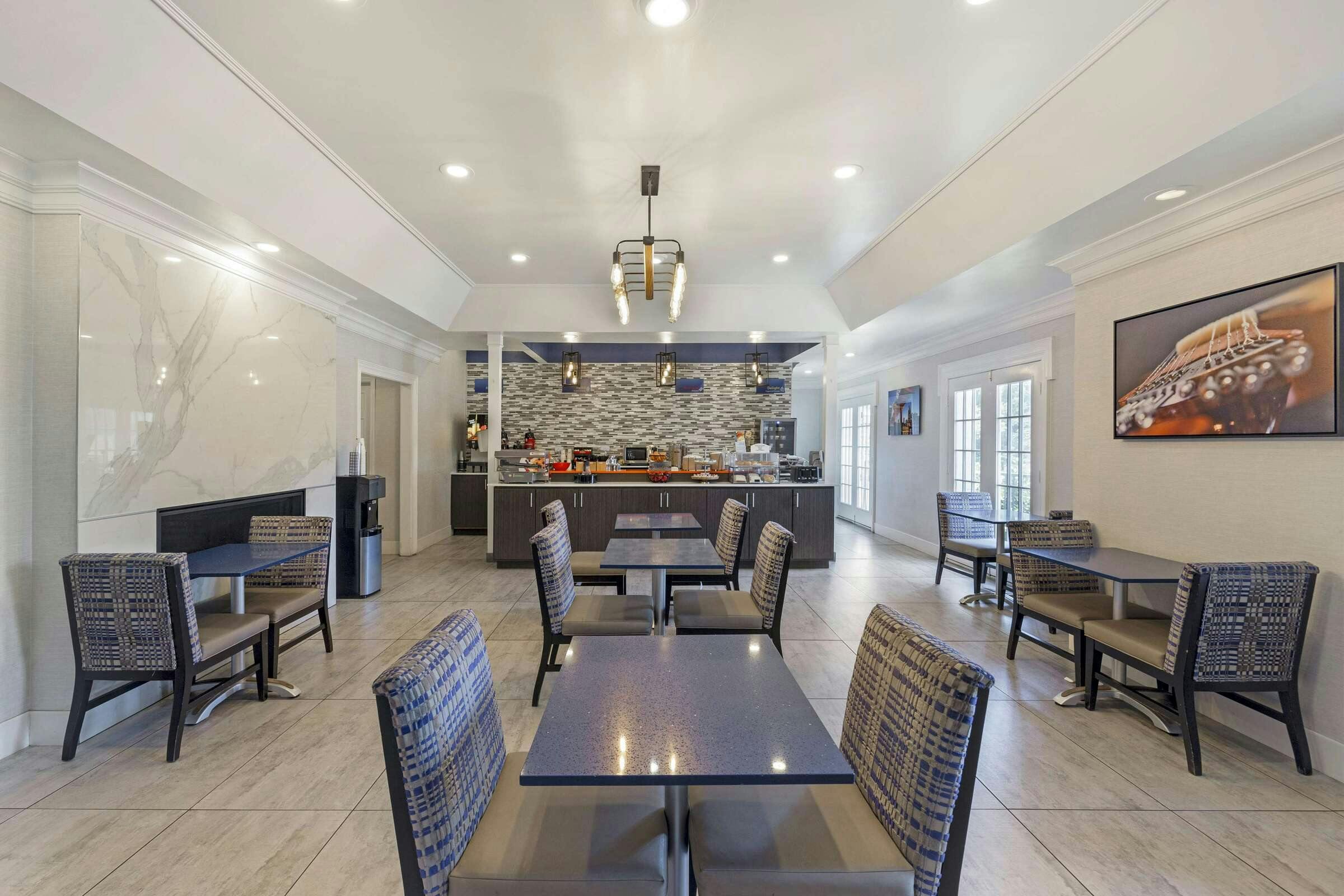 Hotel Best Western Brentwood photo 4