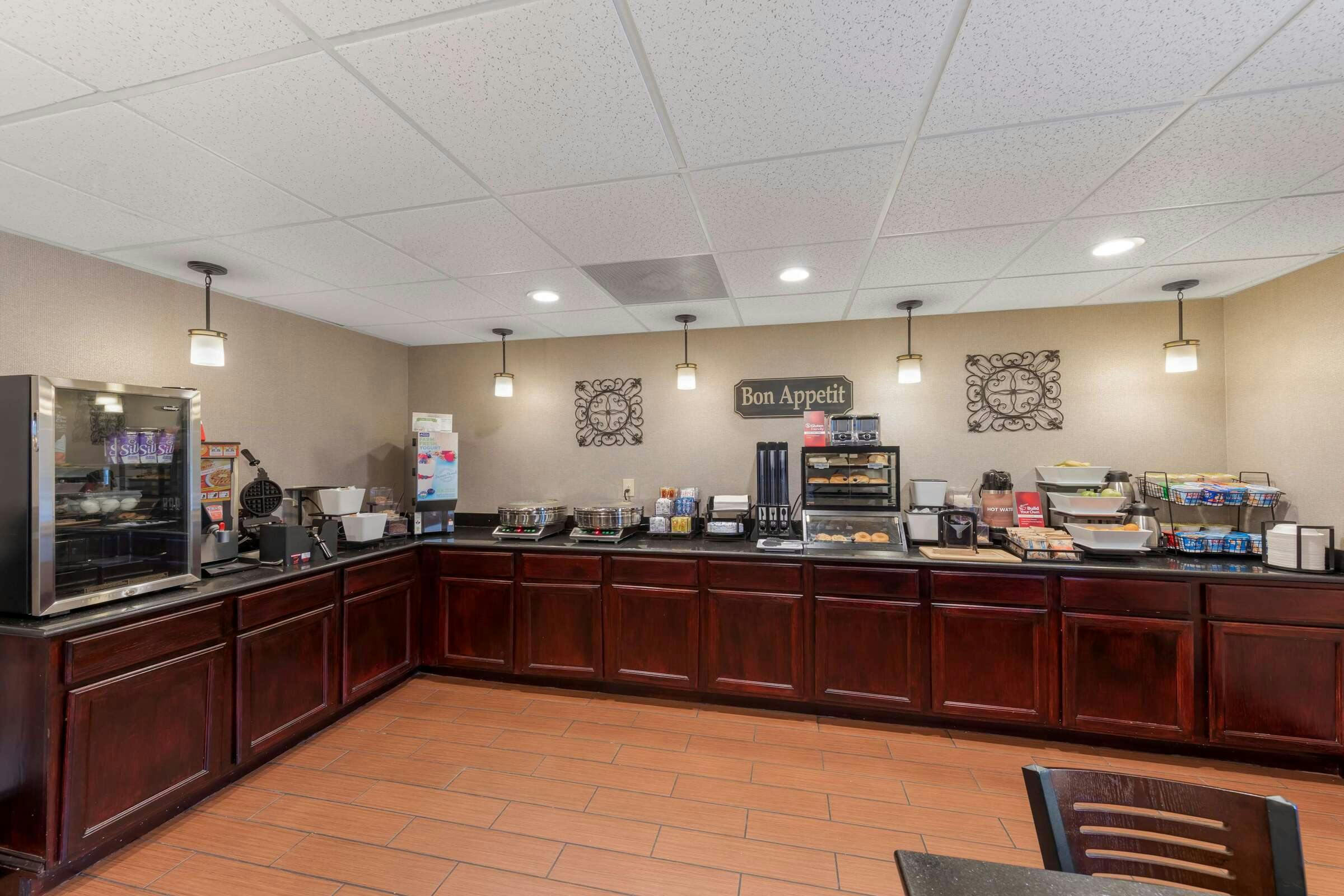 Hotel Best Western Plus Russellville Hotel & Suites photo 3