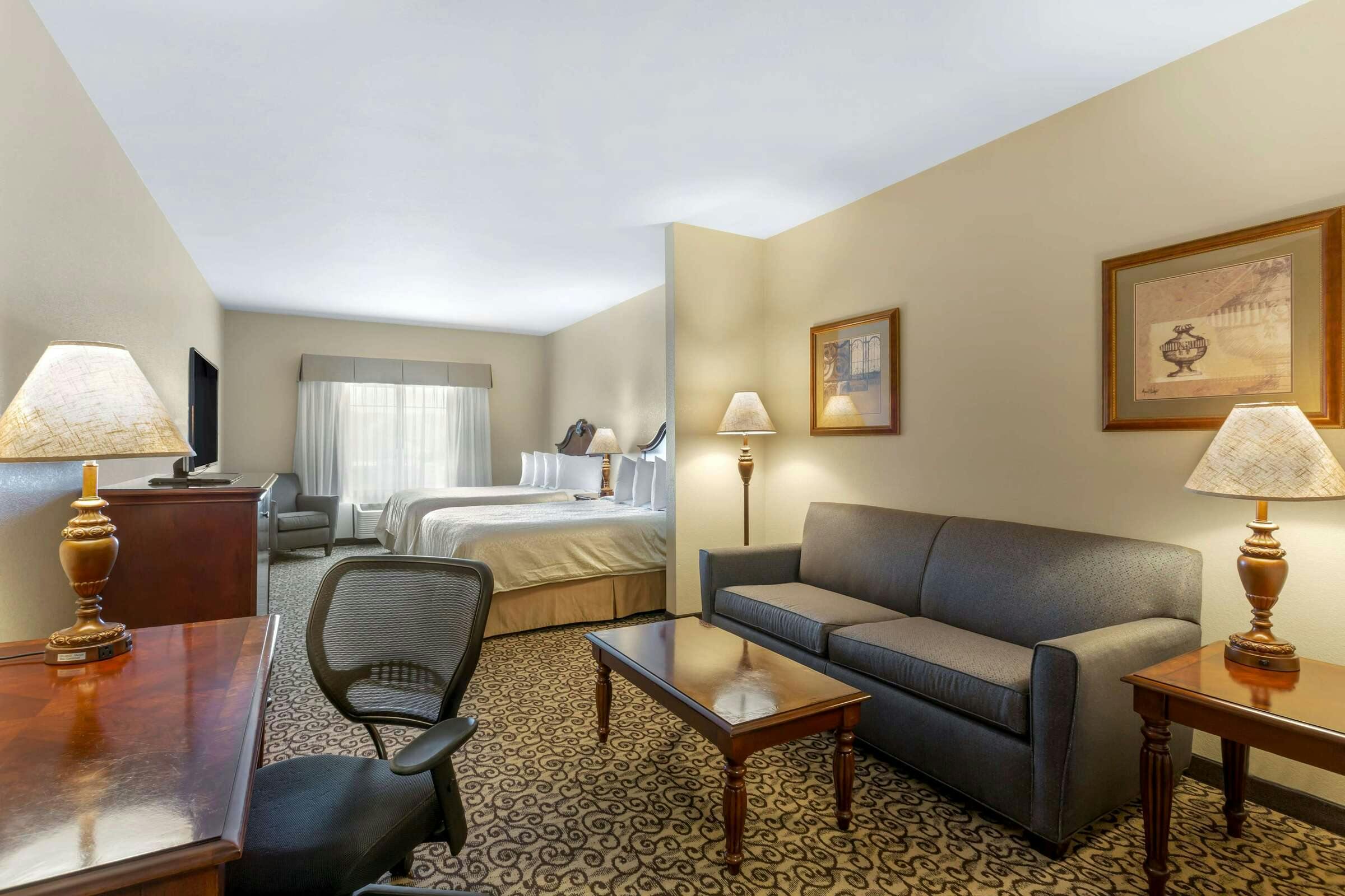 Hotel Best Western Plus Fossil Country Inn & Suites photo 2