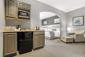 Hotel Best Western Plus Two Rivers Hotel & Suites photo 5