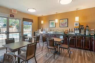 Hotel Best Western Governors Inn & Suites photo 5