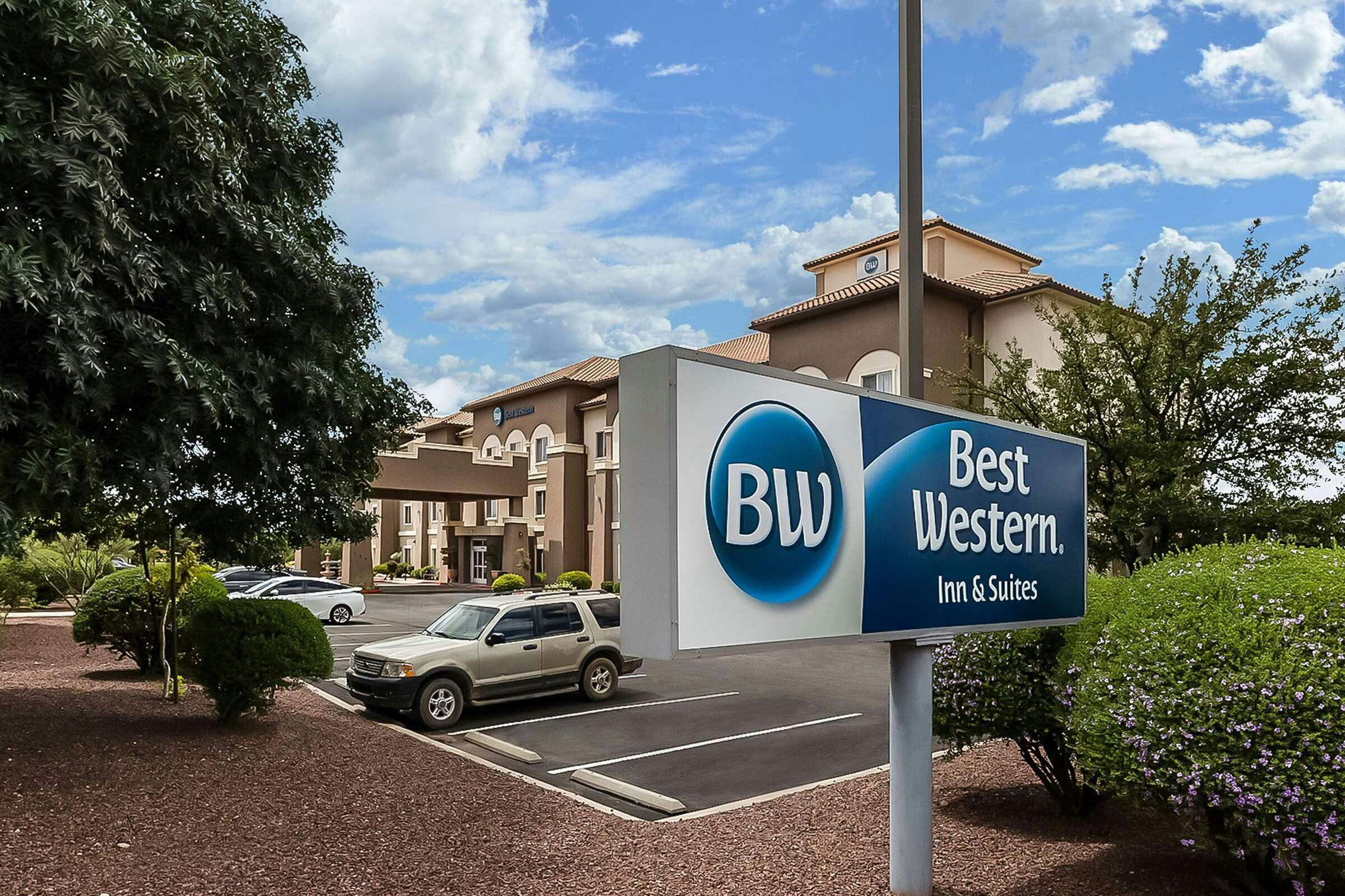 Best Western Douglas Inn & Suites