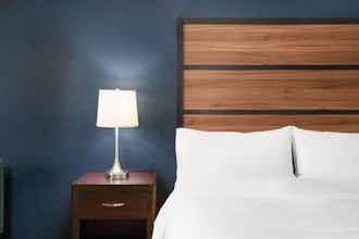 Hotel Garner Hotel Topeka West photo 1