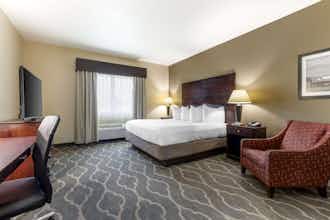 Hotel Best Western Plus Burleson Inn & Suites photo 1
