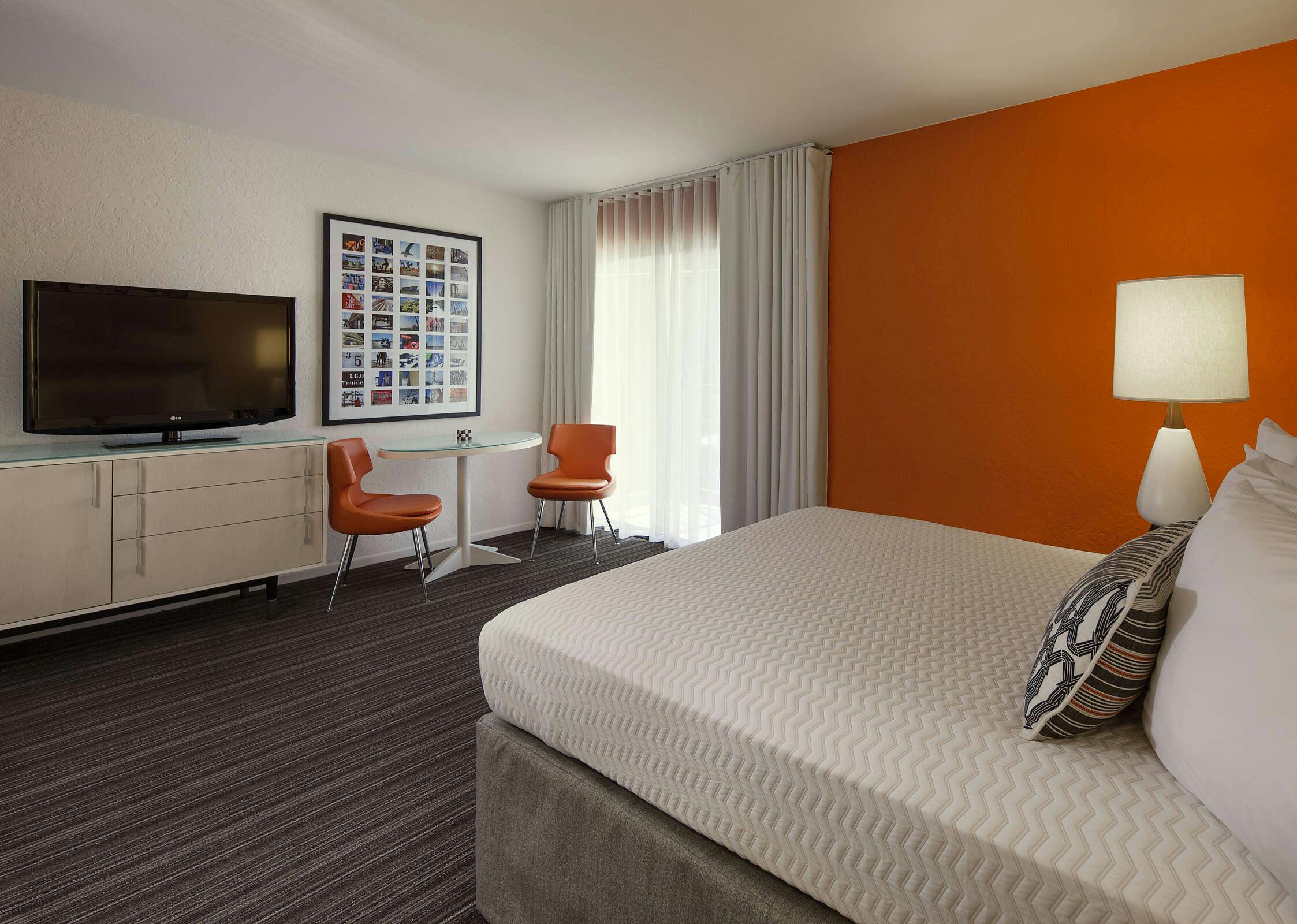 Hotel Inn at Venice Beach photo 4