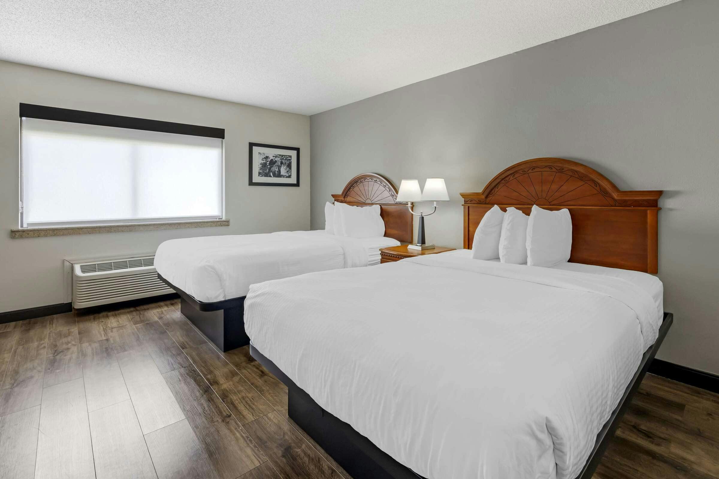 Hotel Best Western Celebration Inn & Suites photo 1